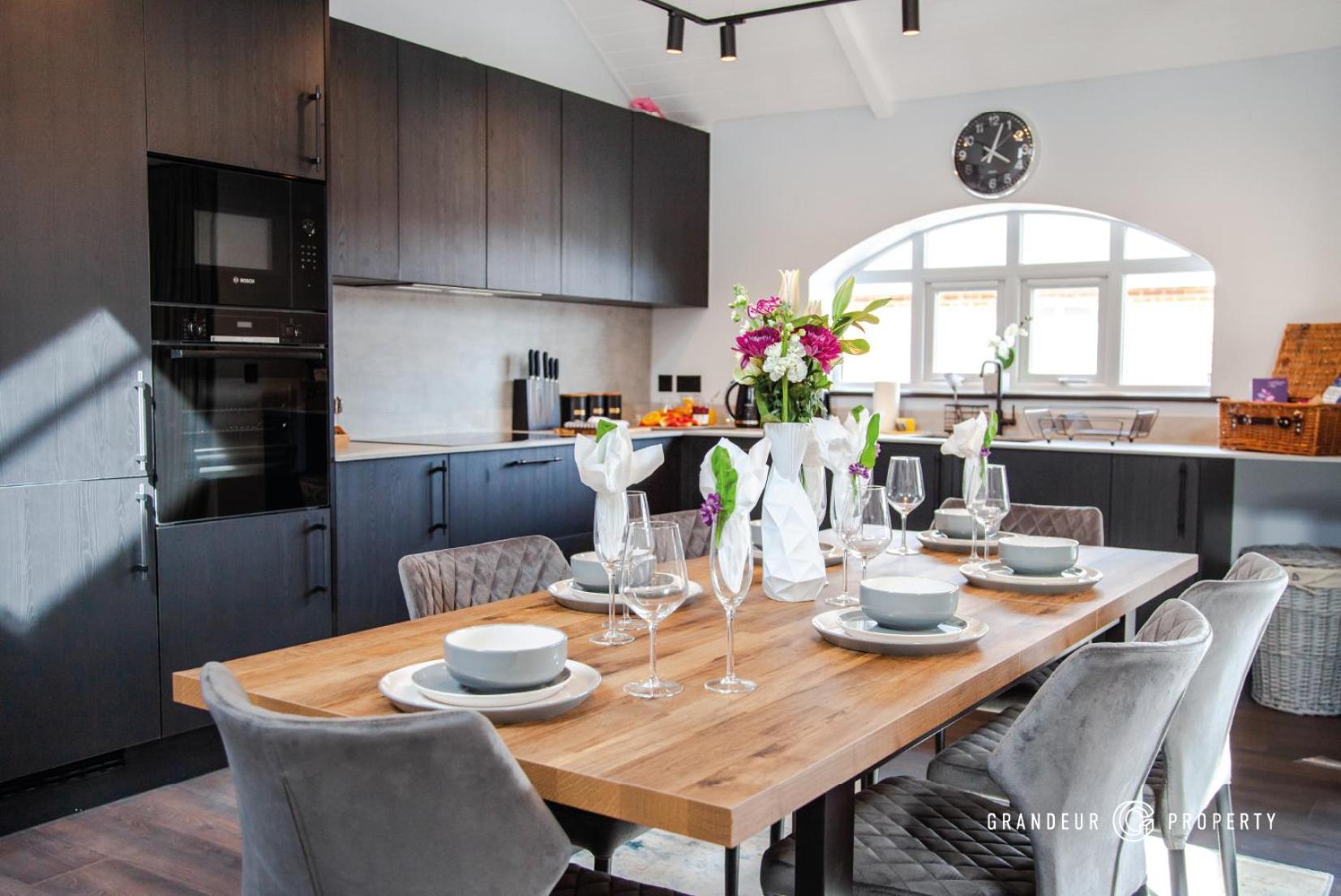 Keepers Cottage By Grandeur Property Poole Extérieur photo